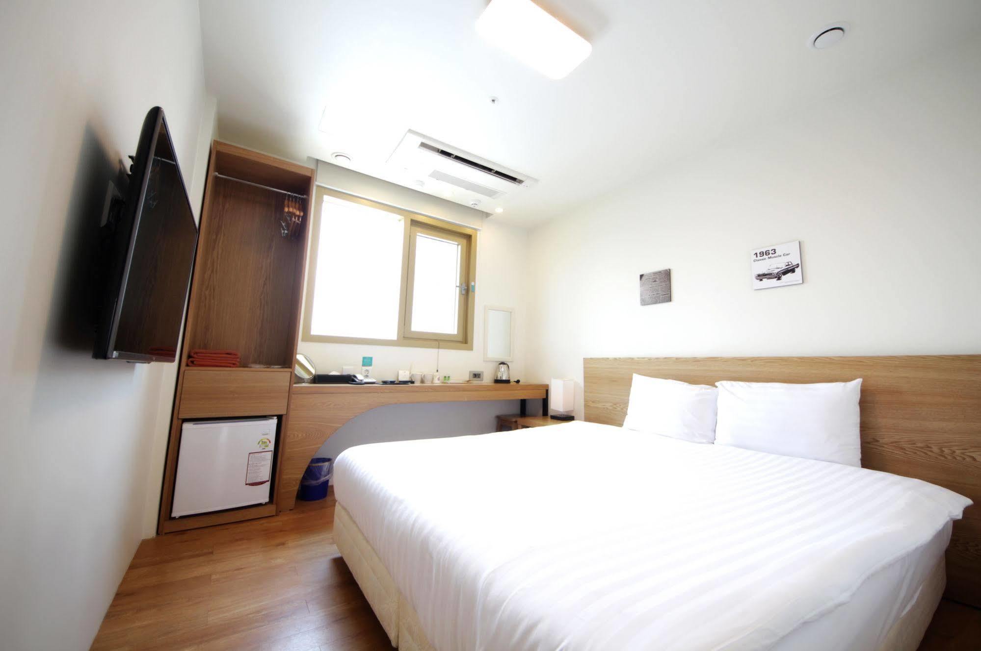 Hotel Localstitch Euljiro Seoul Exterior foto